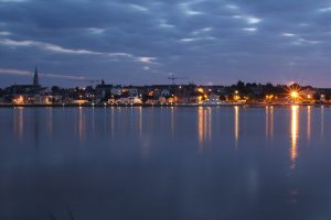 6254762933 304f585b07 B 300x200